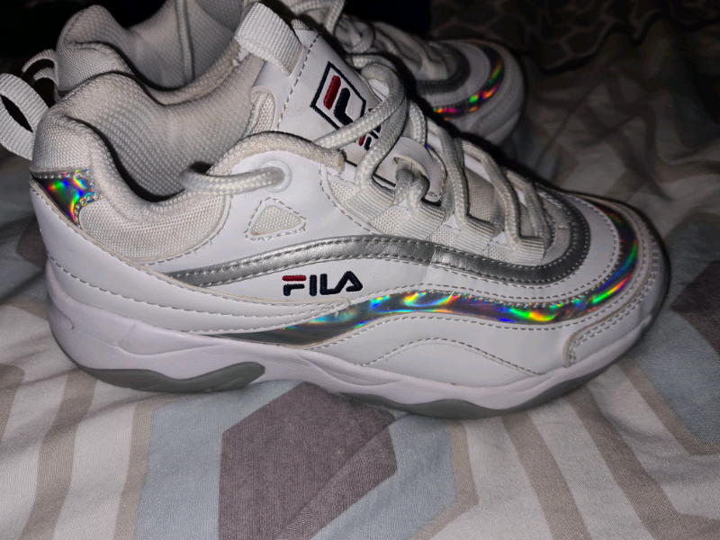 size 1 fila trainers